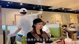 这位护士姐姐真有意思，简直太搞笑了！