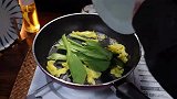 比路边摊还好吃的炒米粉，一口下去超满足