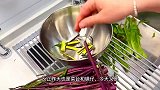 昨天牛杂，今天土鸡，这段时间都不想再吃小锅仔了，哈哈哈