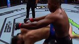 别整花里胡哨！UFC拳手放倒对手连续重拳KO