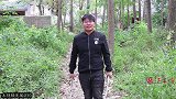 王二蛋怂恿非凡和欢欢打架，结果王二蛋反被打一顿，真搞笑！