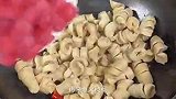 自从学会了这道炒面筋，我在也不到楼下吃烧烤了，劲道弹牙真好吃