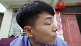 小伙用私房钱收买男子，两人唱双簧成功套路住媳妇