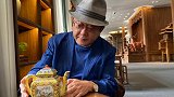 王刚首次回应砸宝事件王刚澄清砸的是赝品，还表示天下无漏
