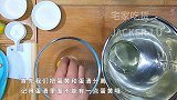 双色斑马纹戚风蛋糕，简单易学又好吃，软绵绵甜蜜蜜的美食。