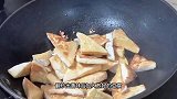 豆腐这样烧，真是太费米饭了，老婆一下子吃了三大碗！