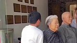 男子制作蜡像父母一眼望去与真人无异