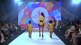 时尚走秀：迈阿密顶级超模走秀，模特身材修长，魅力十足(13)