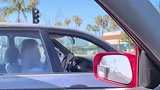 狗狗的嗓子安装消音器了，也不耽误它骂人