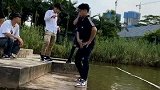 这是什么动作？