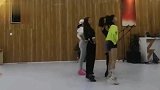 《乘风破浪的姐姐们》跳女团舞，钟丽缇张雨绮等身材曼妙舞姿婀娜