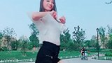 很火的《火车舞》配上小姐姐这舞蹈有点厉害了！