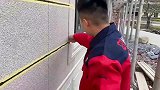 农村美缝师傅装修不用刮刀，只要有手指就行！