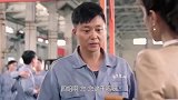 不孝子霸占了父亲的房子，大姐头提刀上门抱不平，太霸气了