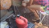 大卡车热水别浪废，小宝宝来洗热水澡