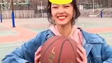 小姐姐打篮球好厉害，接下来的一幕，把我震撼到了