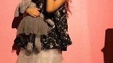小黑妞照像真美不看后悔一辈子
