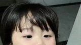 宝宝口腔溃疡，主要要求妈妈抹药