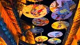 夜晚的丽江古城，显得比白天更加美丽、神秘而浪漫