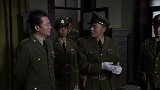 特派员身上没伤口，小伙被关进了禁闭室