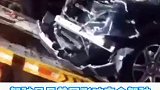 司机低头捡手机致老板600万LSLS报废！
