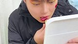 奶油泡芙 酥松外皮包裹着柔软的奶油夹心，美好时刻一起分享呀~ 零食    光盘行动