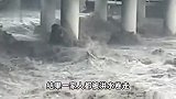 紧急寻人！10岁女孩进京探望父亲时被冲走，父母日夜沿河寻找未果