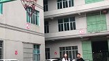精灵球，指哪打哪