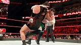 WWE-18年-RAW第1285期：单打赛 萨摩亚乔VS莱诺-单场
