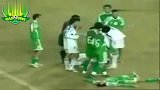 中超-京津德比赛后球员互殴 场面一度混乱-新闻