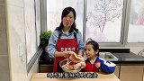 自从知道焖鸡可以这样做，家人三天两头点名吃，香气四溢，真好吃