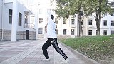 曾经体重140，现在95，每天坚持甩手抬腿150次，瘦腿瘦胳