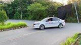 科目二最牛的曲线行驶，不要嘲笑这位学员，除非你是真的忍不住！