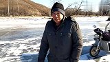 河面上“刨冰鱼”热火朝天，带你看看冰下，一堆堆全是鱼