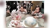 杨威夫妇为双胞胎女儿庆3岁生日，欢欢戴皇冠拿权杖宛如选美冠军