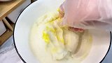 外面卖5元一个的雪媚娘，自己在家就能做，柔软拉丝，香甜软糯