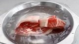活了30年才知道，肉是这样解冻的！这也太神奇了吧