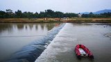 为营救落水群众 浙江湖州一消防员被大水卷走失联