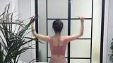 拒绝虎背熊腰