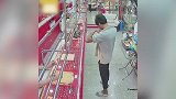 敬业段子手恶搞阿森纳现状：赢不了球=偷窃未果