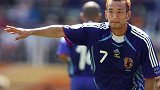 中田英寿贴地箭破门 2002友谊赛波兰0-2不敌日本
