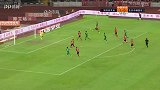 第59分钟北京中赫国安球员张稀哲射门 - 打偏