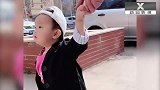 暖宝：出来晒晒暖，逛逛街，外面世界真大！(1)