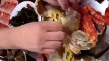 第一次吃帝王蟹，那么贵还没有肉，感觉真的不值啊