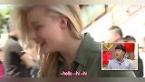 好莱坞女来看刘宪华，大华女友太激动，散装英文逗笑众人