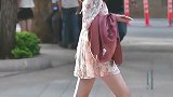 街拍更新美裙配美女！