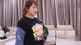 傻女婿去看岳父，把媳妇教的话照说一遍，把岳父气坏了，真搞笑