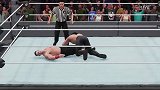 WWE-17年-WWE2K18游戏即将发售：神级还原时代大战巨石强森VS赛斯·罗林斯-花絮