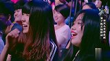 男人之间的较量，一个吻就能解决