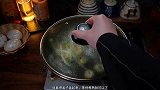 凉拌豆芽的家常做法，简单又好吃的凉拌竹笋黄豆芽，清脆爽口